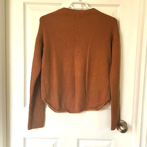 Babaton sweater Chalmers euc - Picture 5 of 5